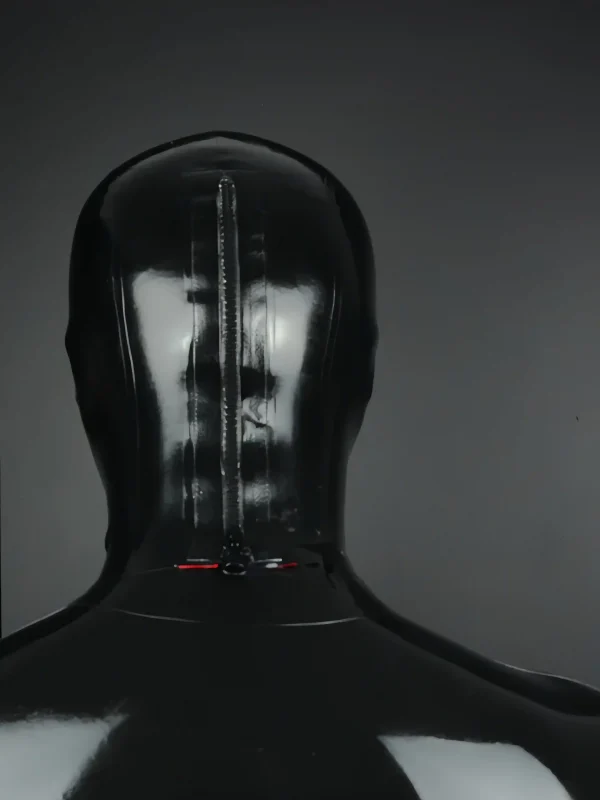 Latex mask hood that limits vision and made to measure - Image 2